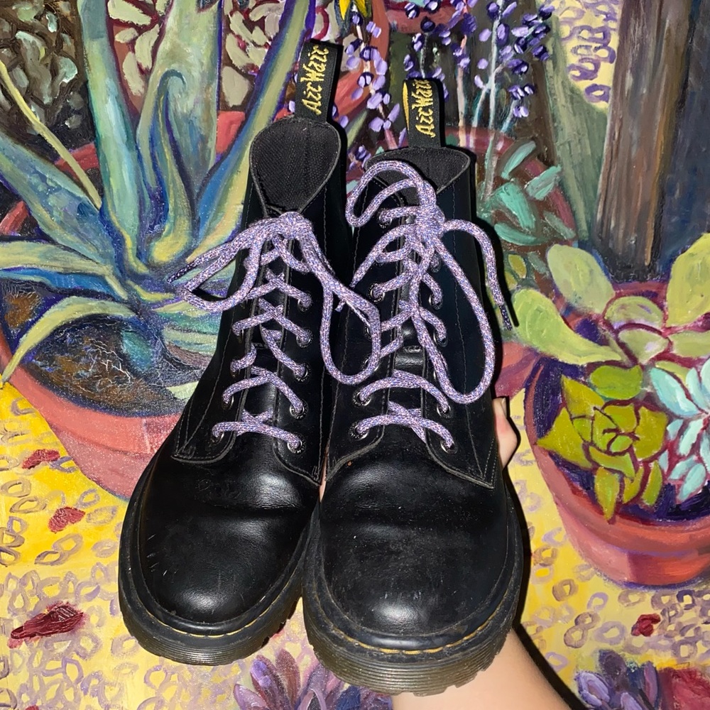 1460 SMOOTH LEATHER LACE UP BOOTS